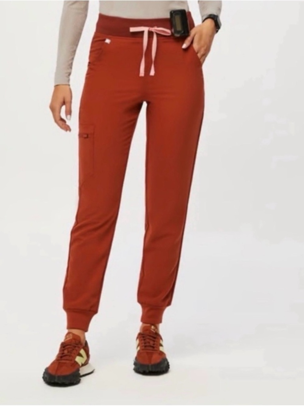Figs Auburn ZAMORA Jogger Scrub Pants in Rust XSP - Picture 6 of 6